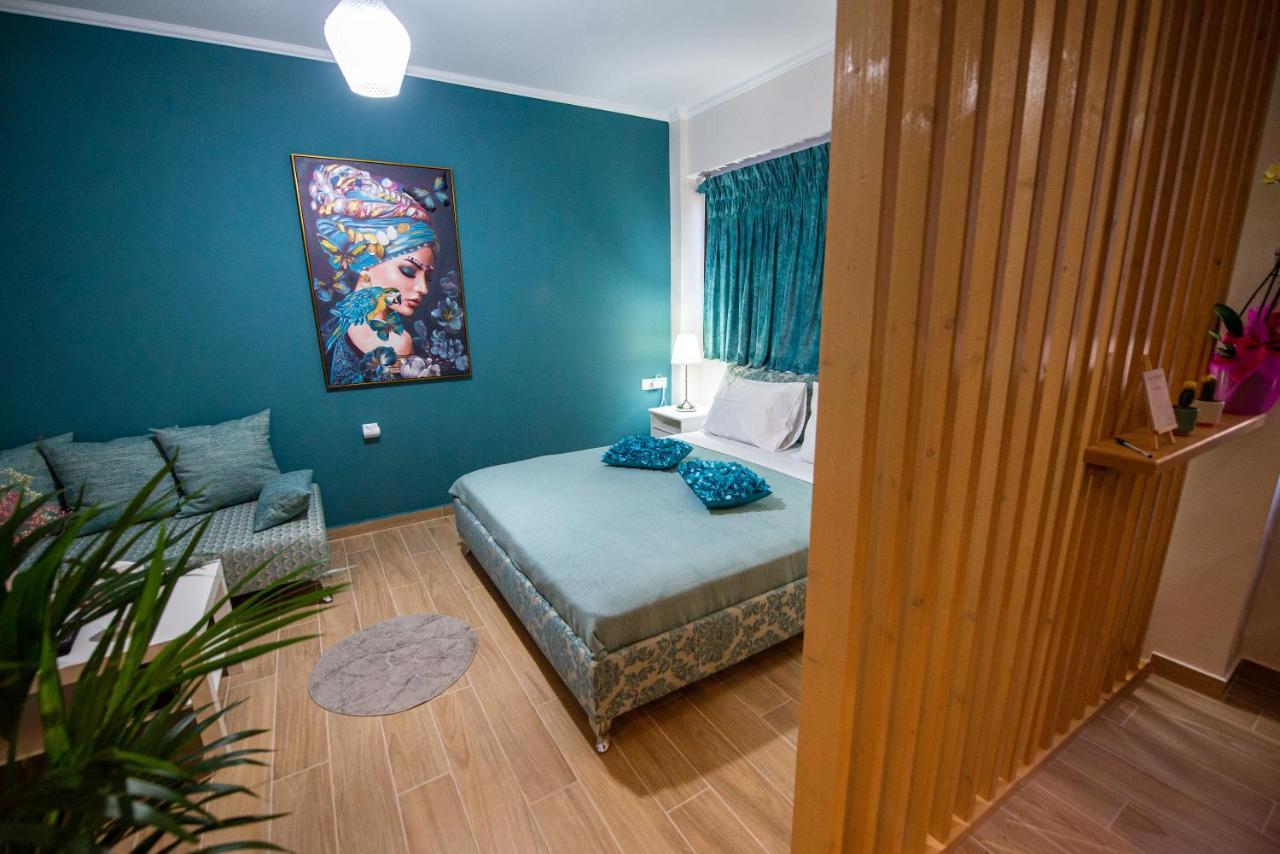 Efie'S Studio Kalamata Bagian luar foto