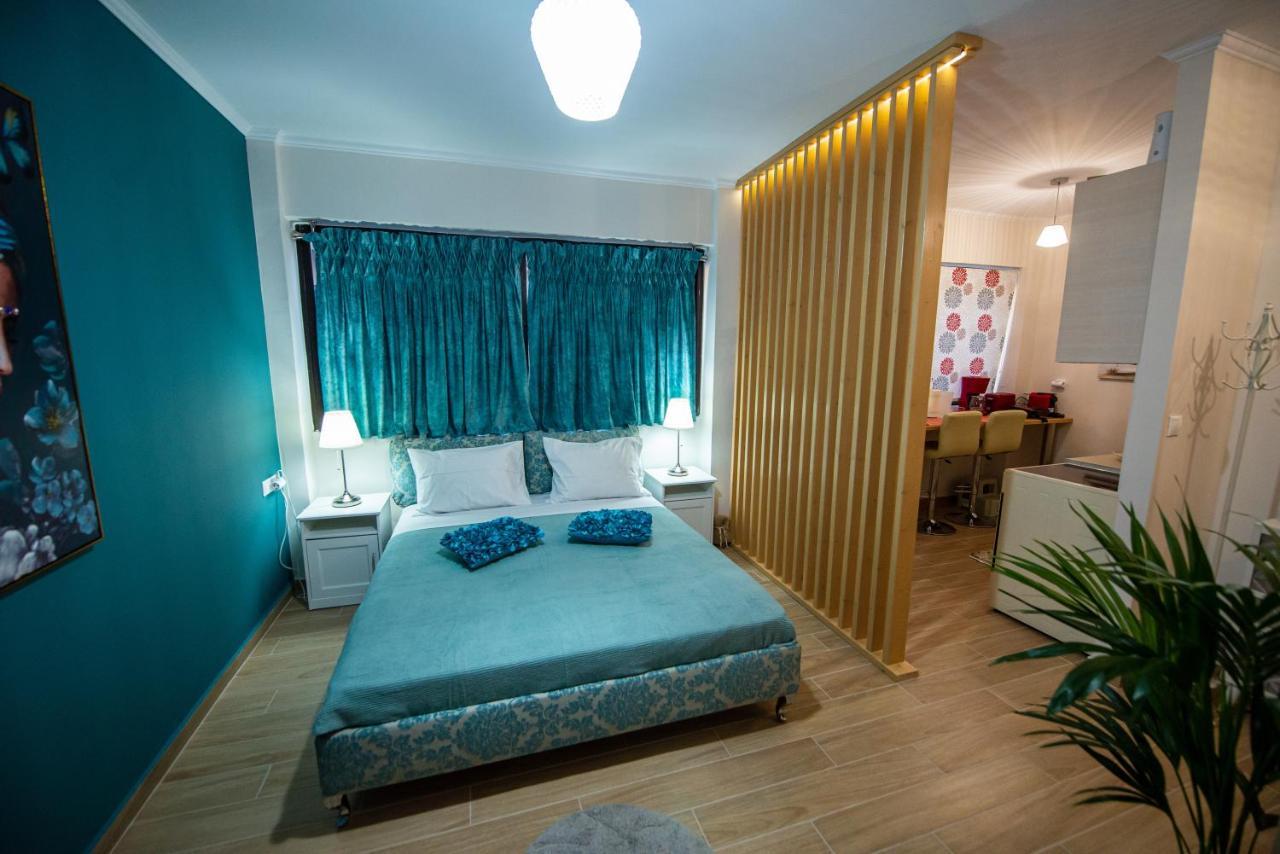 Efie'S Studio Kalamata Bagian luar foto