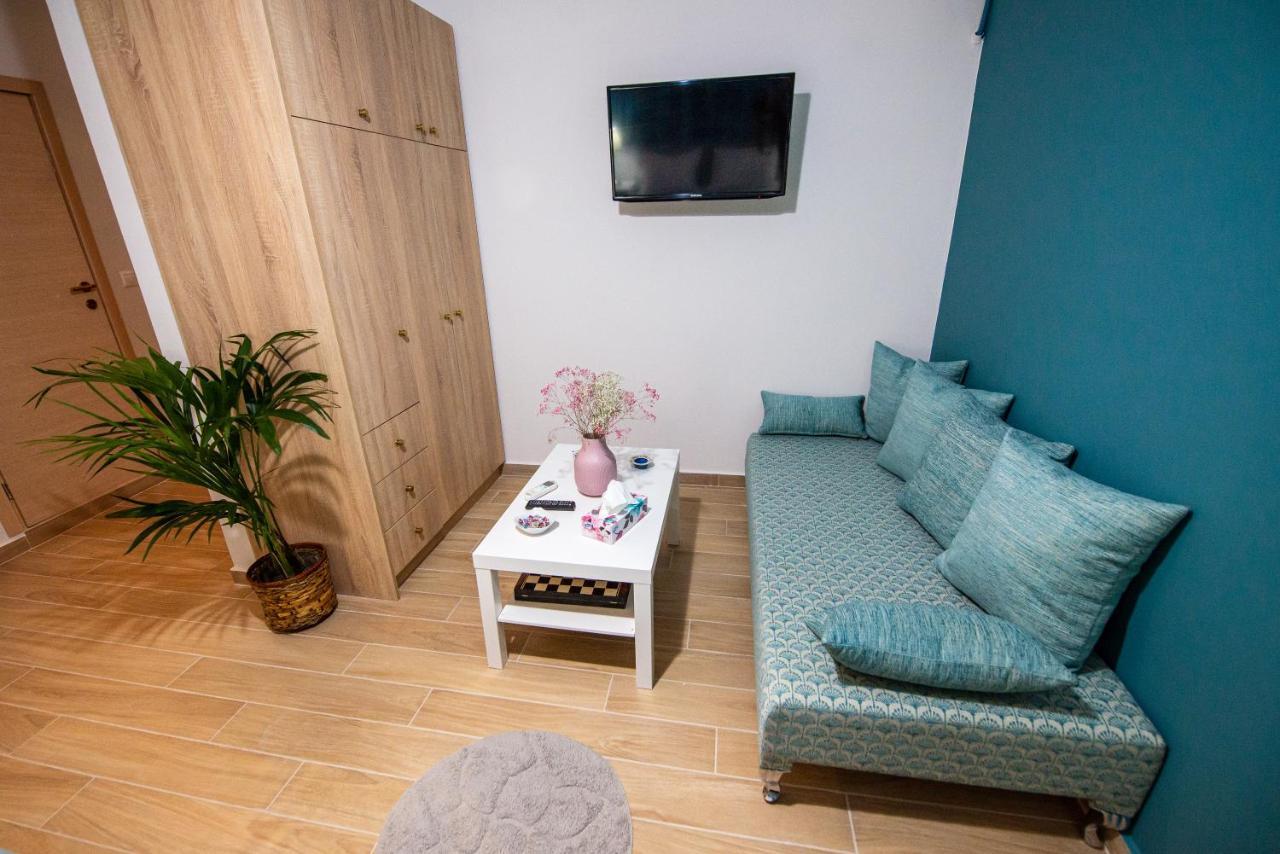 Efie'S Studio Kalamata Bagian luar foto