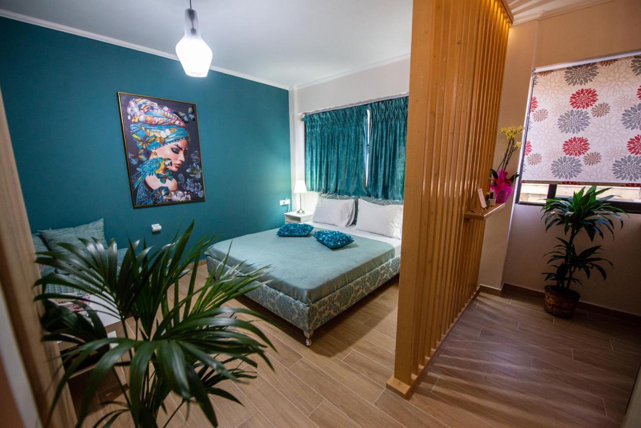 Efie'S Studio Kalamata Bagian luar foto